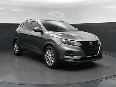Used 2022 Nissan Rogue Sport SV FWD image 9