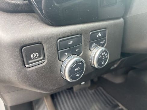 Used 2022 GMC Sierra 1500 Elevation image 14