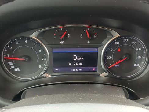 Used 2022 GMC Terrain SLT FWD image 13