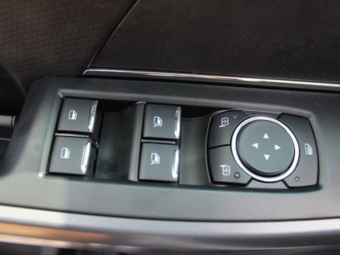 New 2025 Ford F150 XLT w/ Equipment Group 302A MID image 18