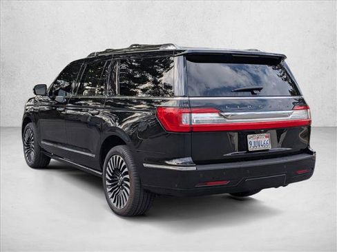 Used 2018 Lincoln Navigator L Black Label w/ Cargo Package image 8