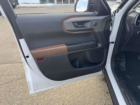 Used 2025 Ford Bronco Sport Outer Banks w/ Outer Banks Tech Package+ image 13