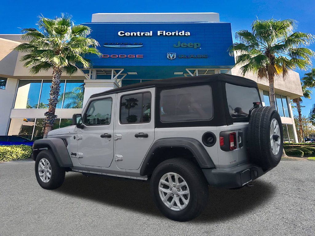 Used 2023 Jeep Wrangler Unlimited Sport AWD/4WD image 7