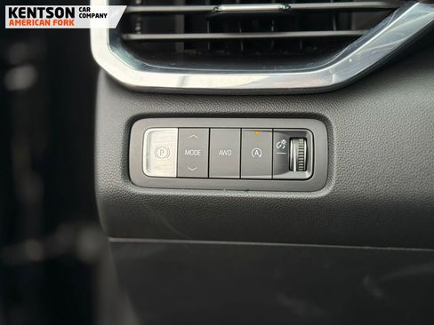 Used 2024 GMC Acadia Denali w/ Super Cruise Package image 22