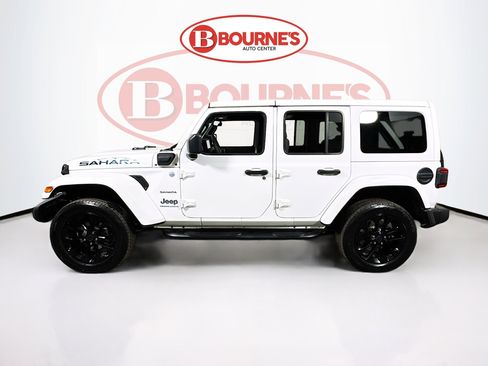 Used 2024 Jeep Wrangler Unlimited Sahara image 5