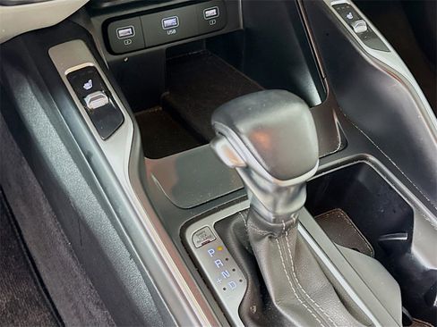 Used 2022 Kia Sorento S image 17