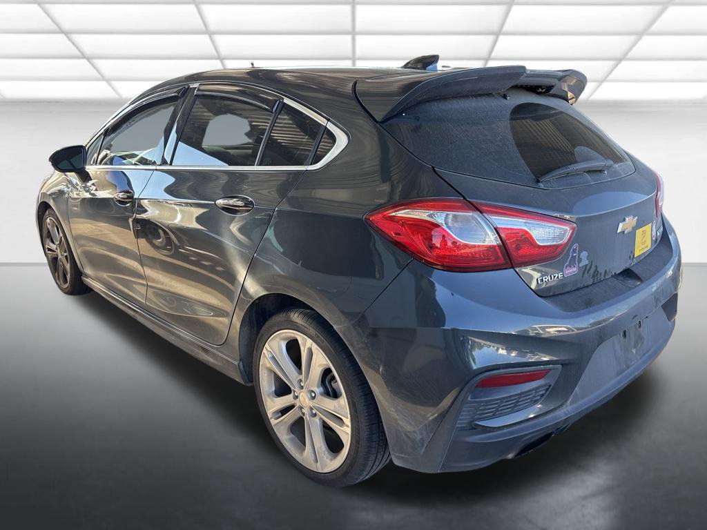 Used 2017 Chevrolet Cruze Premier w/ RS Package FWD image 4
