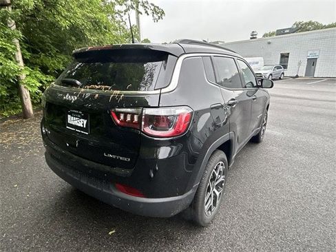 New 2025 Jeep Compass Limited w/ Sun & Sound Group image 8