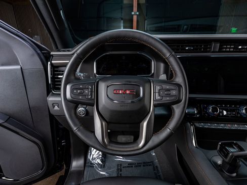 Used 2026 GMC Sierra 1500 AT4 w/ Technology Package image 19