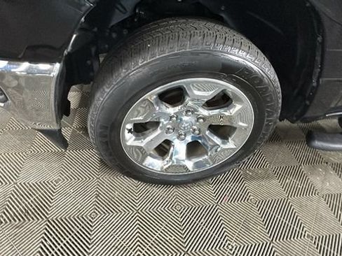 Used 2022 RAM 1500 Big Horn AWD/4WD image 9