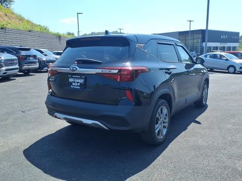 Certified 2021 Kia Seltos LX AWD/4WD image 9