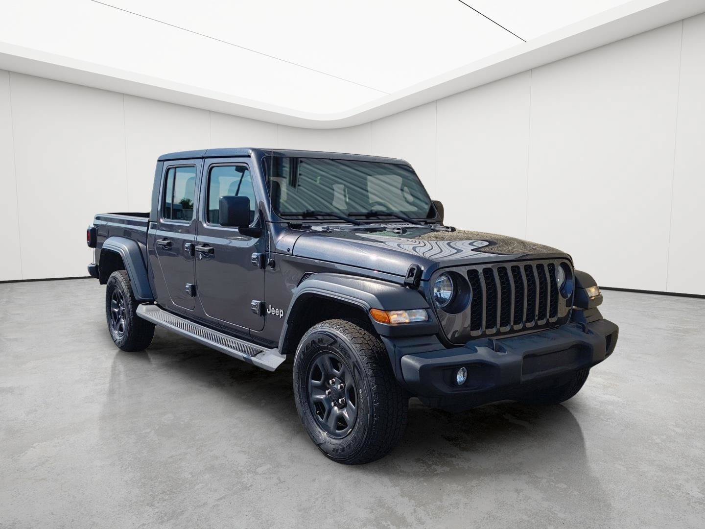 Used 2021 Jeep Gladiator Sport AWD/4WD image 2