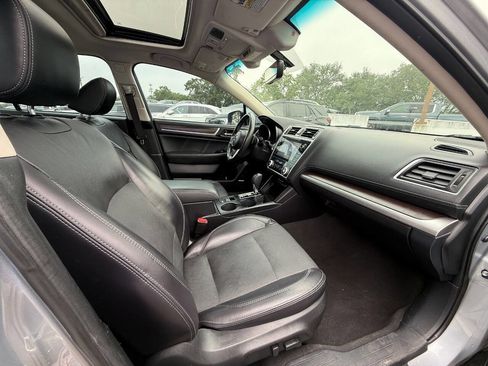 Used 2018 Subaru Legacy 3.6R Limited AWD/4WD image 41