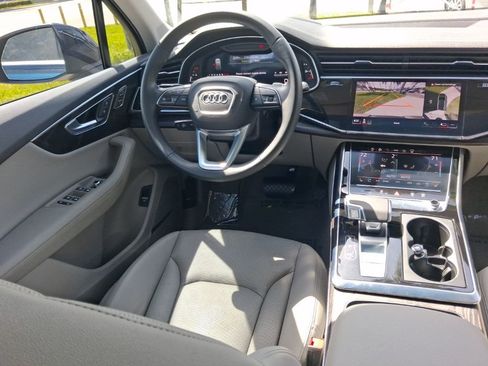 Used 2023 Audi Q7 3.0T Prestige w/ Prestige Package image 9