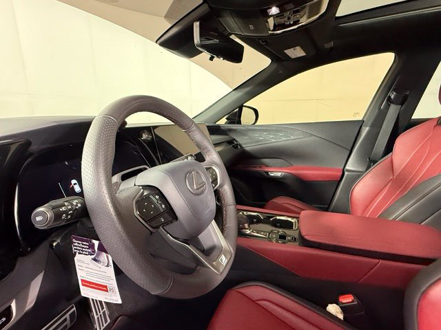 Used 2025 Lexus RX 350 F Sport w/ Convenience Package AWD/4WD image 17