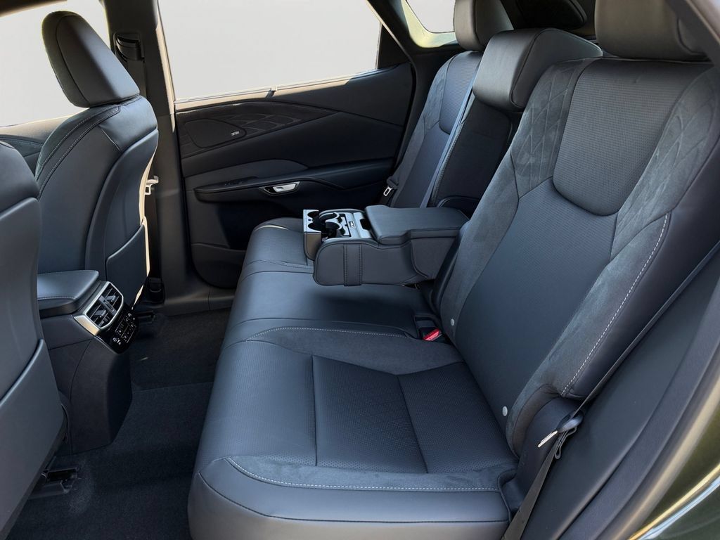 New 2026 Lexus RX 350 w/ Convenience Package AWD/4WD image 8