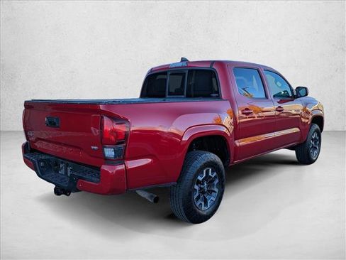 Used 2022 Toyota Tacoma SR image 5