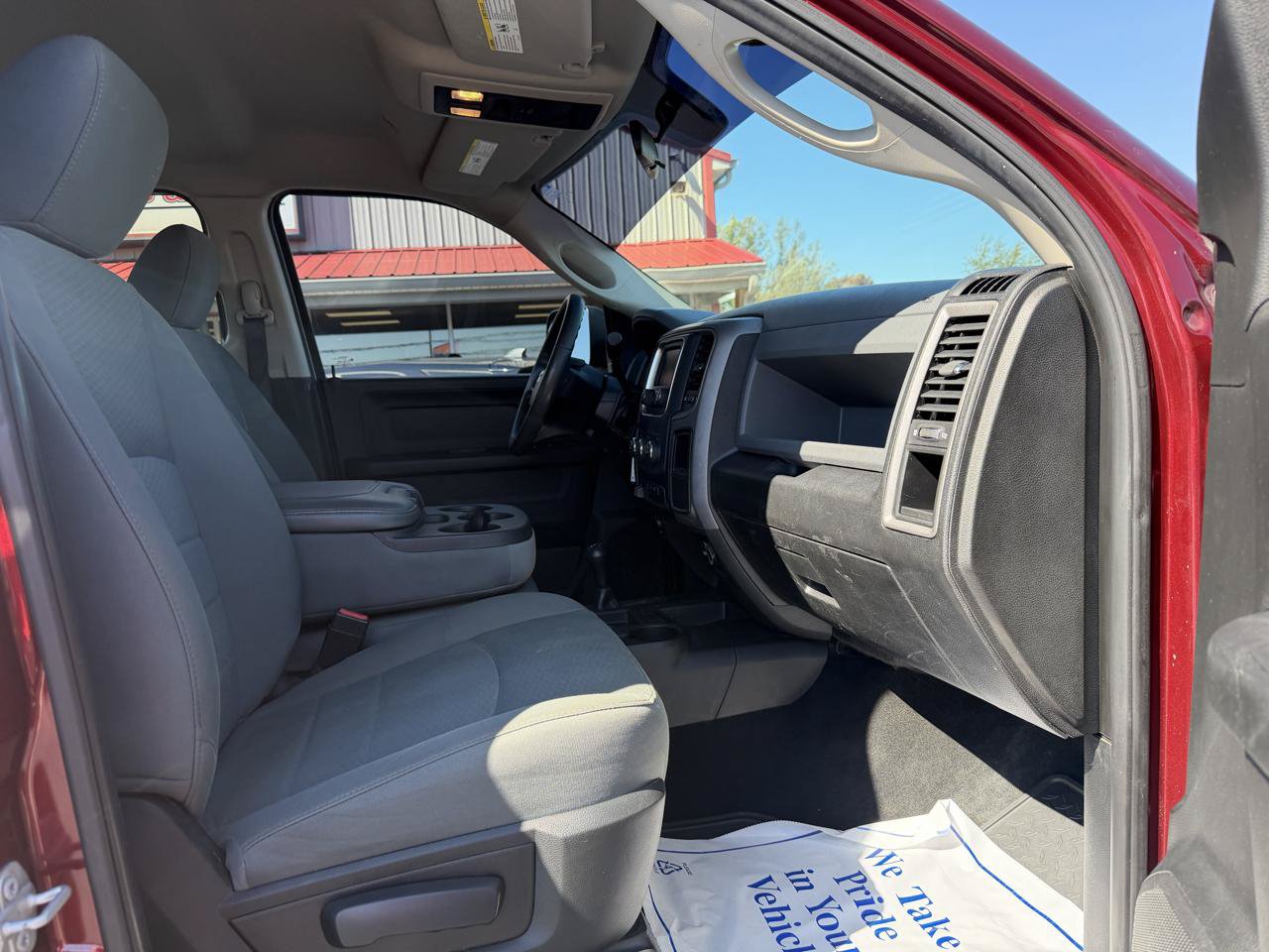 Used 2018 RAM 2500 Tradesman w/ Chrome Appearance Group AWD/4WD image 22