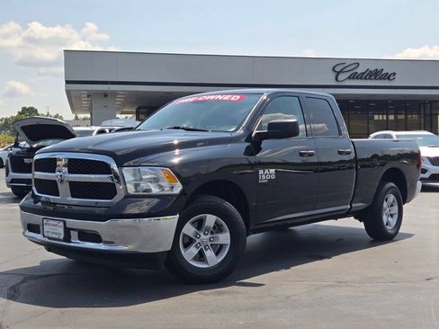 Used 2024 RAM 1500 Classic SLT AWD/4WD image 1