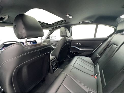 Used 2025 BMW 330i Sedan RWD image 24