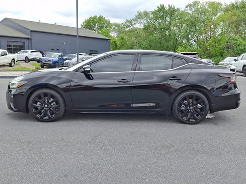 Used 2023 Nissan Maxima SR w/ Sport Mat Group FWD image 4