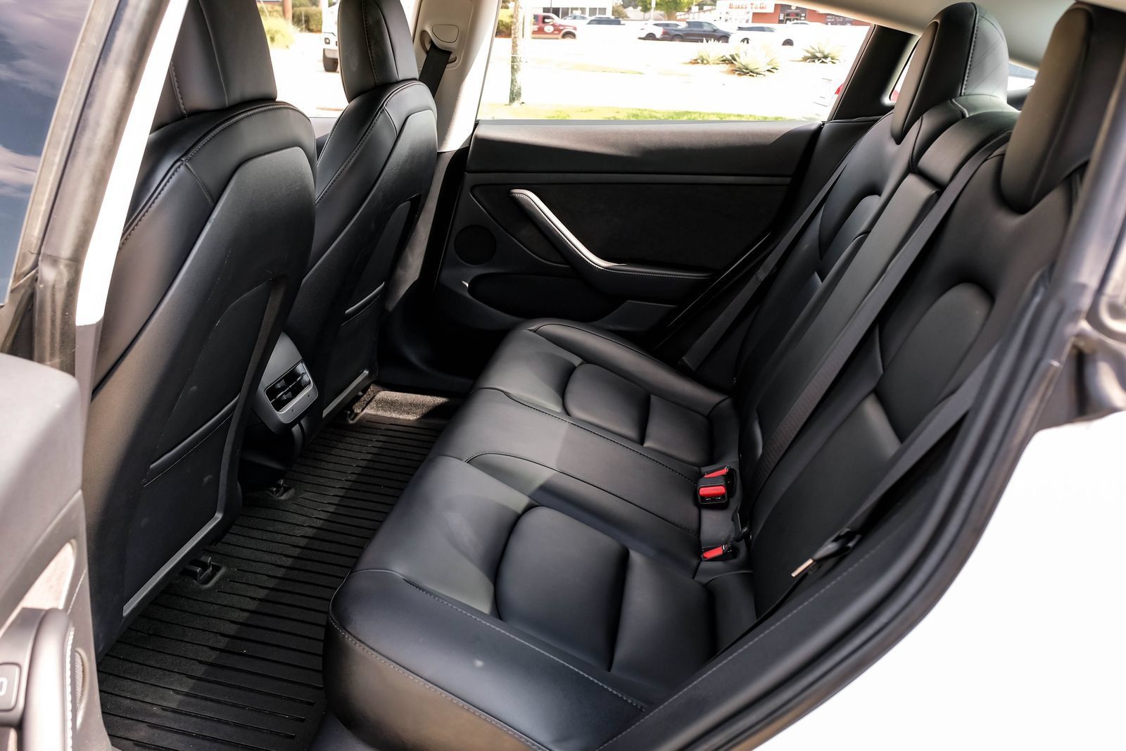 Used 2022 Tesla Model 3 RWD image 39