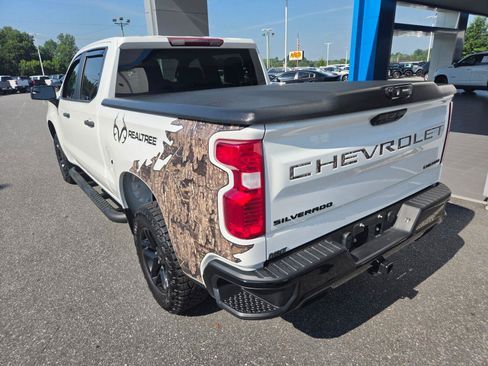 Used 2024 Chevrolet Silverado 1500 Custom Trail Boss w/ Realtree Special Edition AWD/4WD image 10