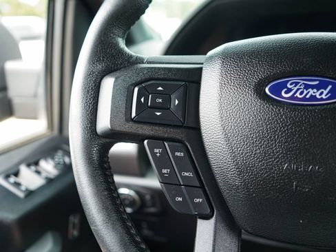 Used 2016 Ford F150 XLT w/ Equipment Group 301A Mid AWD/4WD image 32