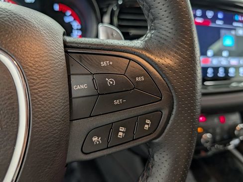 Used 2025 Dodge Durango R/T AWD/4WD image 21