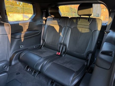 Used 2021 Jeep Grand Cherokee L Laredo image 14