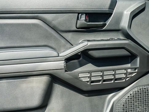 New 2026 Toyota Tacoma SR5 AWD/4WD image 22