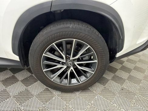 Used 2023 Lexus NX 250 FWD w/ Towing Package (2000 Lbs) image 21
