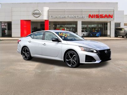 New 2025 Nissan Altima 2.5 SR w/ SR Premium Package