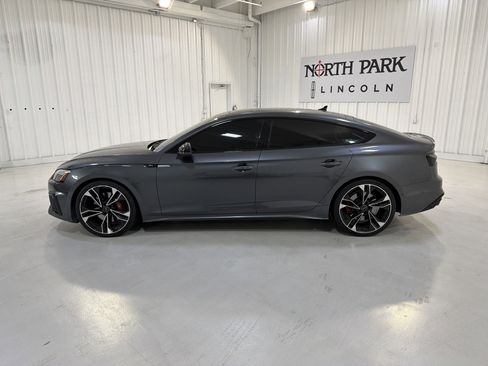 Used 2021 Audi S5 Prestige w/ Prestige Package image 2