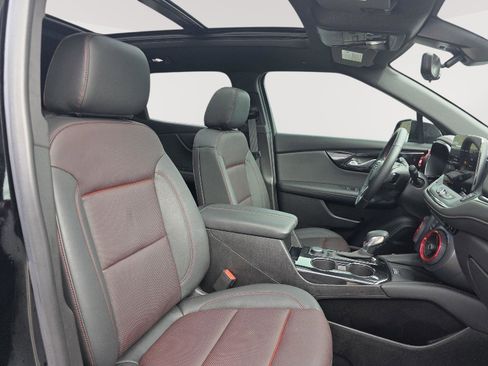 Used 2024 Chevrolet Blazer RS w/ Driver Confidence II Package image 13