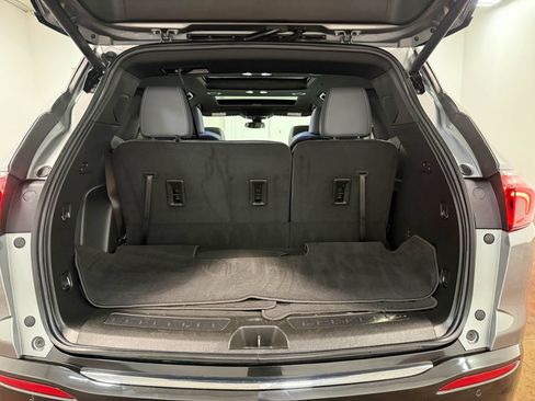 Used 2023 Buick Enclave Essence w/ Experience Buick Package AWD/4WD image 73
