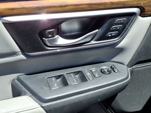 Used 2017 Honda CR-V EX-L image 11