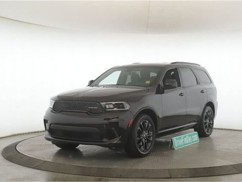 Used 2024 Dodge Durango SXT w/ SXT Blacktop Group image 10