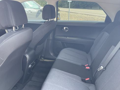 Certified 2024 Hyundai Ioniq 5 SEL RWD image 14
