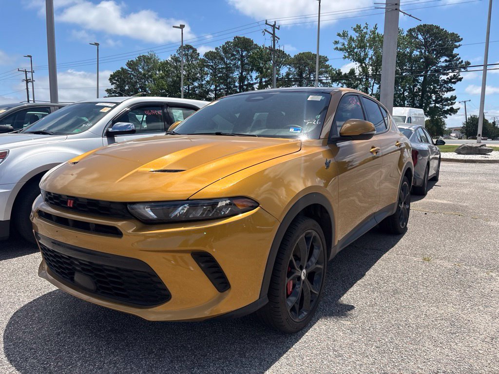 Used 2023 Dodge Hornet GT Plus w/ Track Pack AWD/4WD image 2