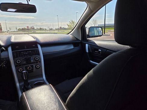 Used 2011 Ford Edge SEL w/ Trailer Tow Package FWD image 48