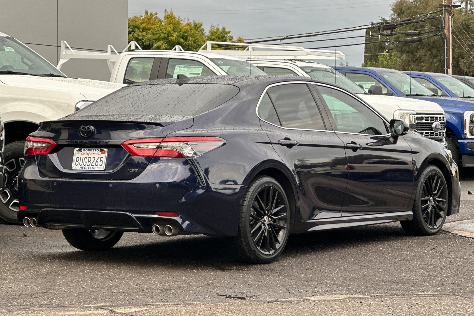 Used 2021 Toyota Camry XSE w/ Navigation Package FWD image 4