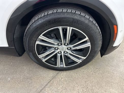 Certified 2025 Cadillac Lyriq Luxury image 13