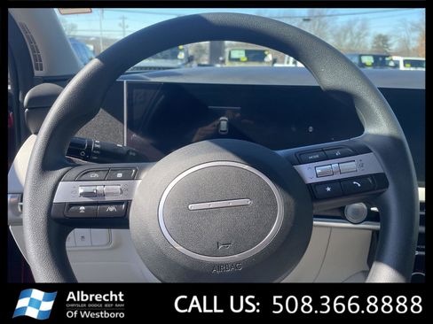 Used 2025 Hyundai Tucson SEL image 26