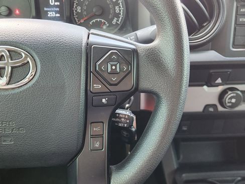 Used 2019 Toyota Tacoma SR w/ SR Convenience Package RWD image 33