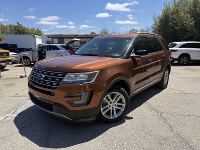 Used 2017 Ford Explorer XLT w/ Equipment Group 202A