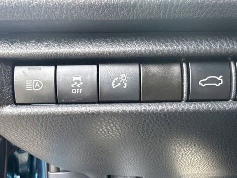 Certified 2025 Toyota Camry SE w/ Convenience Package image 30