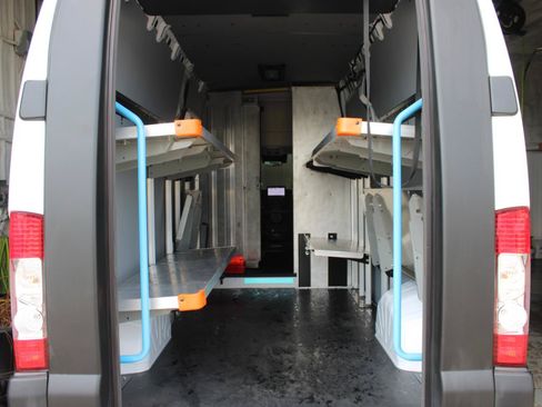 Used 2024 RAM ProMaster 3500 w/ Delivery Van Package FWD image 12