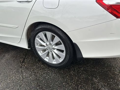 Used 2014 Honda Accord EX-L image 9