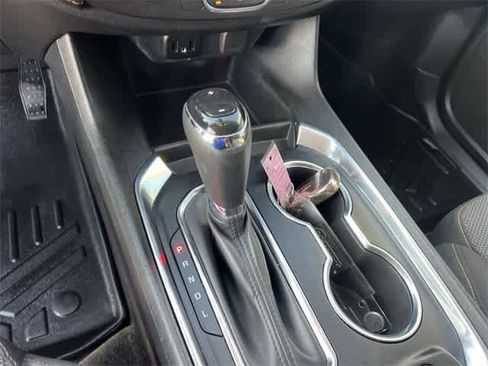 Used 2019 Chevrolet Traverse LS image 16